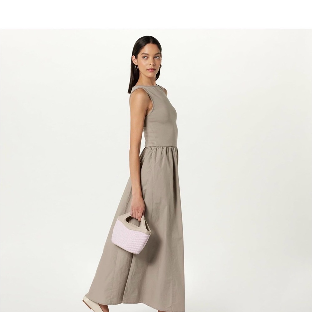 Sleeveless Taupe Maxi Dress by